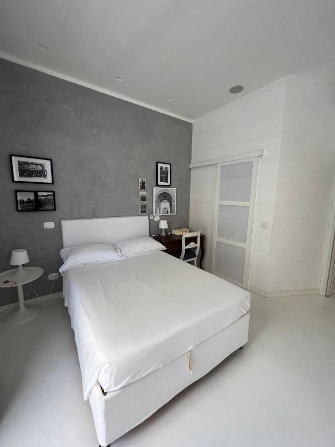 Rome, Beautiful Apartment In A Vintage Building Lido di Ostia Esterno foto